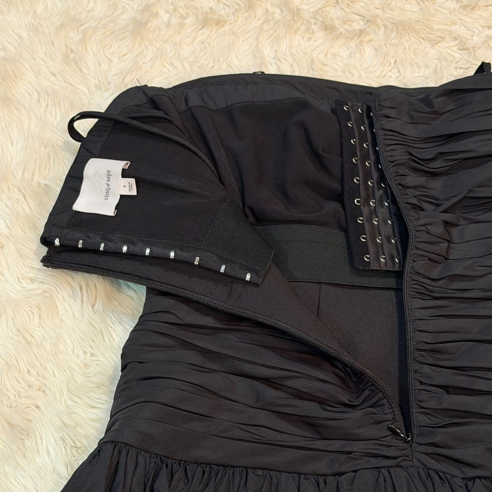 Cinq a Sept Rosanna Black Mini Dress - Size 4 - Picture 4 of 6